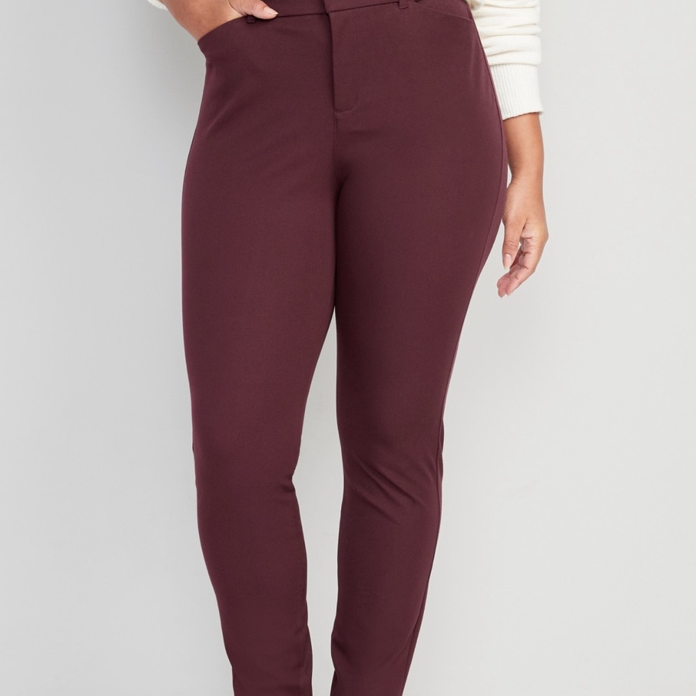 Old Navy Burgandy Skinny High-Waisted Pants